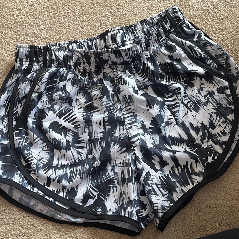 Calvin Klein Black and White athletic shorts size S